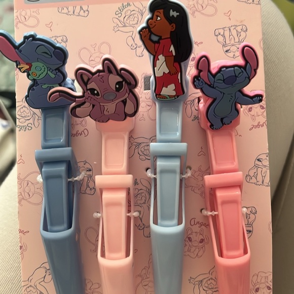 Stitch hair clips set of 4 nwt - Picture 6 of 6